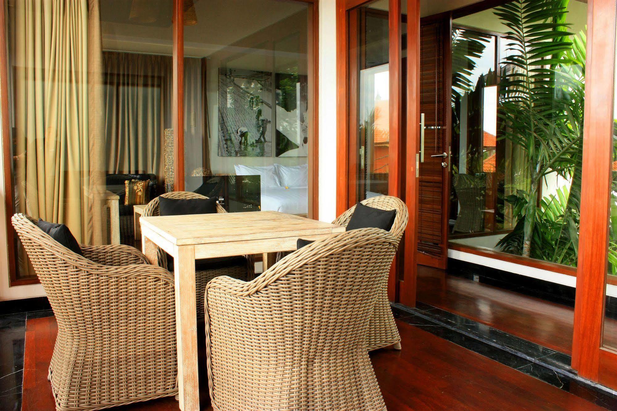 The Dipan Resort, Villas And Spa Seminyak Zewnętrze zdjęcie